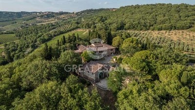 /international/it/castellina-in-chianti-tuscany-310109405469/