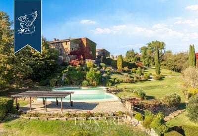 /international/it/chiusdino-tuscany-310103283774/