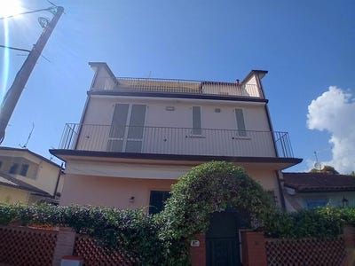/international/it/forte-dei-marmi-tuscany-310102116184/