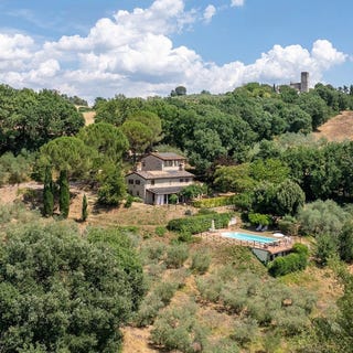 /international/it/todi-umbria-310119973566/
