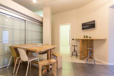 /international/it/via-paolo-bassi-milan-lombardy-310093909072/