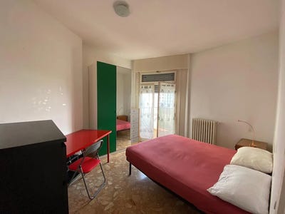 /international/it/via-michele-saponaro-milan-lombardy-310093819234/
