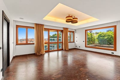 /international/it/milan-lombardy-310119943584/