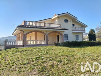 /international/it/citta-sant-angelo-abruzzo-310106236386/