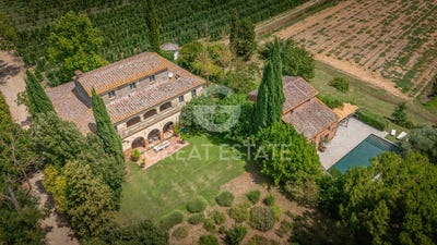 /international/it/monte-san-savino-tuscany-310119501445/