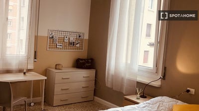 /international/it/bologna-emilia-romagna-310108560930/