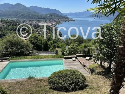 /international/it/luino-lombardy-310102459267/