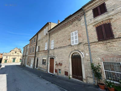 /international/it/via-g-marconi-5-carassai-marche-310103018651/