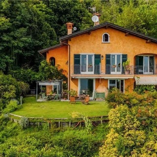 /international/it/verbania-piedmont-310110393320/
