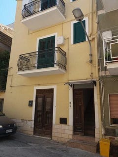 /international/it/50-via-guglielmo-oberdan-san-biagio-platani-sicily-310101754768/