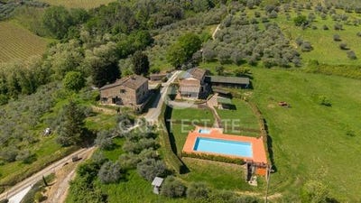 /international/it/montaione-tuscany-310108163316/