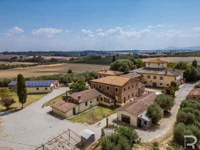 /international/it/cortona-cortona-tuscany-310101666739/
