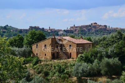 /international/it/trequanda-tuscany-120087016792/