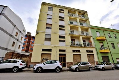 /international/it/sassari-sardinia-310105791895/