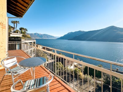 /international/it/cannobio-piedmont-310108245453/