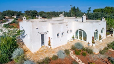 /international/it/ostuni-apulia-310105812281/