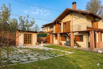 /international/it/portacomaro-piedmont-310107599242/