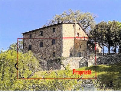 /international/it/castelnuovo-di-val-di-cecina-tuscany-310107185943/