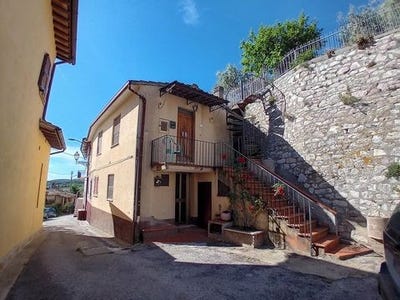 /international/it/pomonte-umbria-310101691178/
