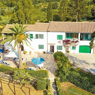 /international/it/campo-nell-elba-tuscany-310108838755/