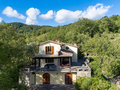 /international/it/santa-fiora-tuscany-310098560100/