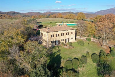 /international/it/mantignana-umbria-310096885322/