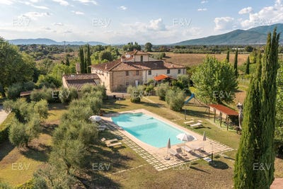 /international/it/terranuova-bracciolini-tuscany-310103080107/