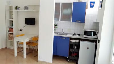 /international/it/via-nicola-palmieri-milan-lombardy-310108644577/