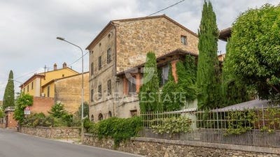 /international/it/cetona-tuscany-310100403352/