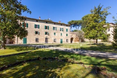 /international/it/siena-campania-120087018785/