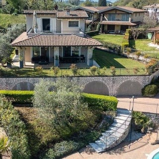 /international/it/soiano-del-lago-lombardy-310107599152/