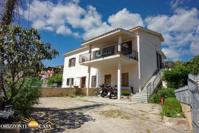 /international/it/budoni-sardinia-310100714742/?lang=zh-cn
