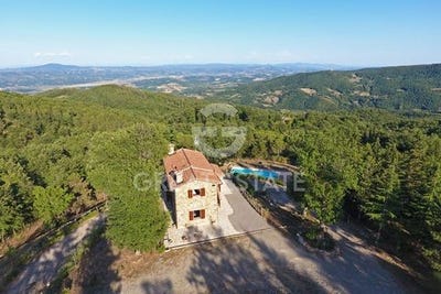 /international/it/cetona-tuscany-120087015050/