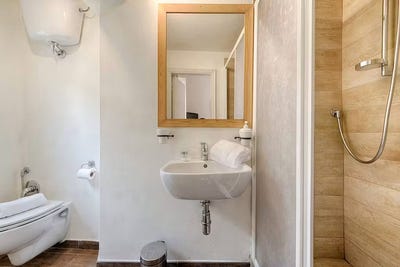 /international/it/via-del-campuccio-florence-tuscany-310108321690/