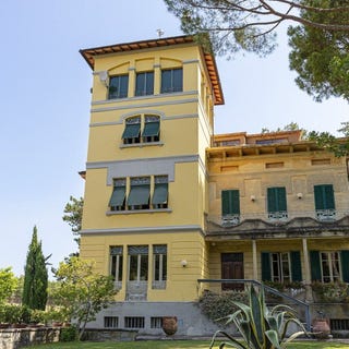 /international/it/arezzo-tuscany-310108246292/