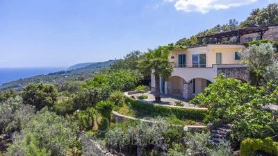 /international/it/2-sp-358-marina-di-novaglie-gagliano-del-capo-apulia-310102293642/