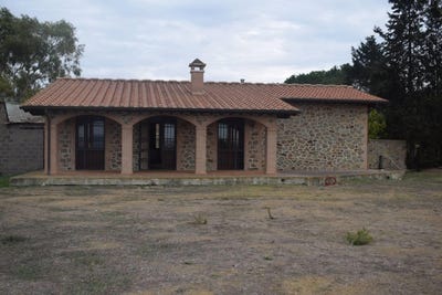 /international/it/scarlino-tuscany-310106840205/