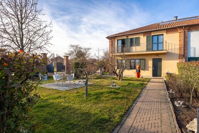 /international/it/moncalieri-piedmont-310105300467/