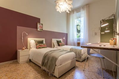 /international/it/via-benedetta-rome-lazio-310093846334/