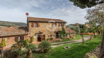 /international/it/san-gimignano-tuscany-120087019316/
