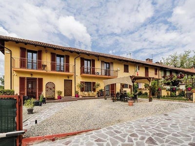 /international/it/asti-piedmont-310099433104/