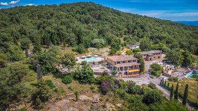 /international/it/tuoro-sul-trasimeno-umbria-310108812252/