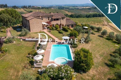 /international/it/san-gimignano-tuscany-310106402927/