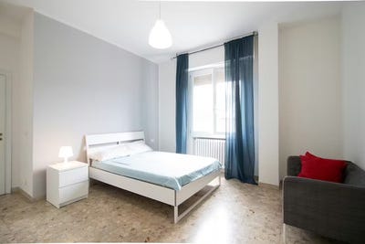 /international/it/via-francesco-baracca-florence-tuscany-310093837233/
