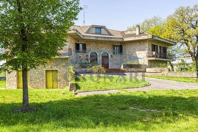 /international/it/massa-martana-umbria-310107773813/