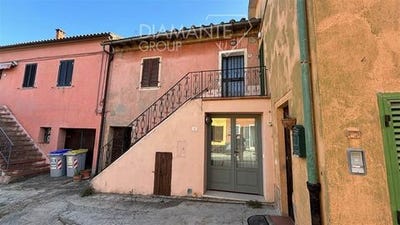 /international/it/castiglione-del-lago-umbria-120094596706/