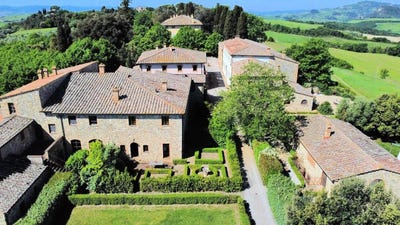/international/it/volterra-tuscany-310107186220/