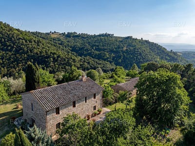 /international/it/deruta-umbria-310107295760/