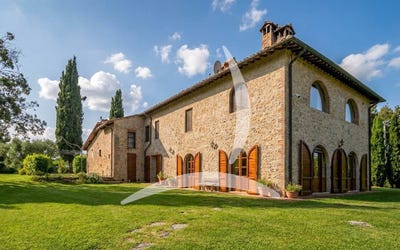 /international/it/monticiano-tuscany-310107024665/