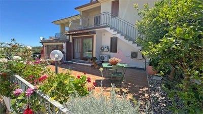 /international/it/via-grazia-deledda-budoni-sardinia-310108869371/